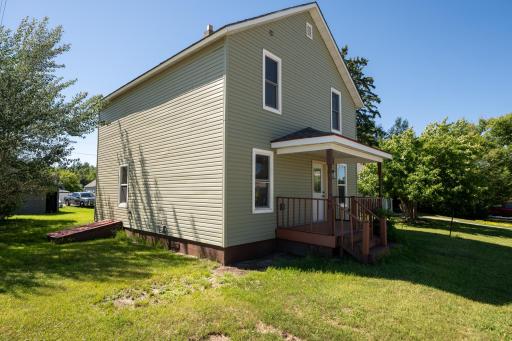 541 5th Street SE, Deer River, MN 56636