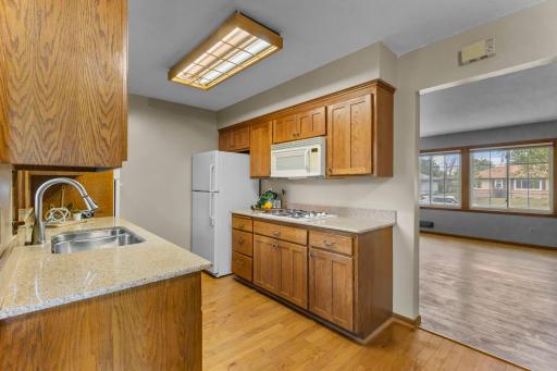 340 109th Lane NW, Coon Rapids, MN 55448