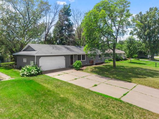 340 109th Lane NW, Coon Rapids, MN 55448