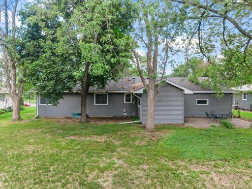 340 109th Lane NW, Coon Rapids, MN 55448
