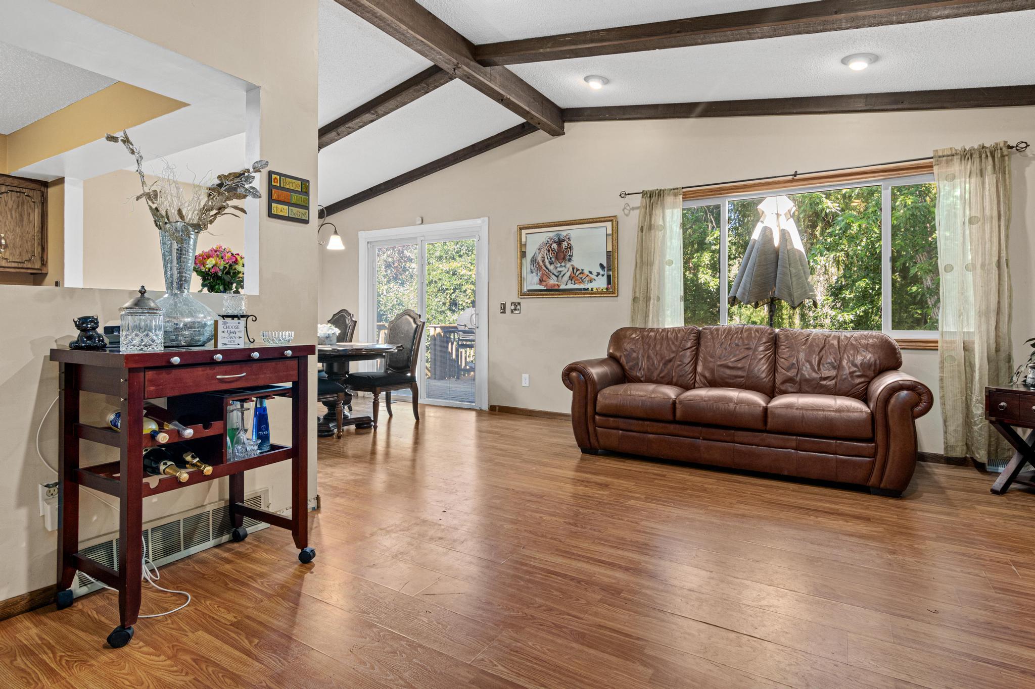 Wide open layout with BEAMS!