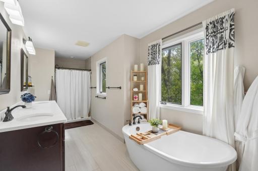 12054 Gantry Lane, Saint Paul, MN 55124