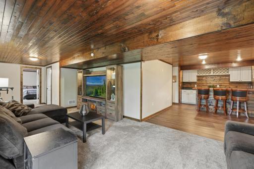 12054 Gantry Lane, Saint Paul, MN 55124