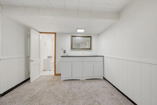 2889 Simpson Street, Saint Paul, MN 55113