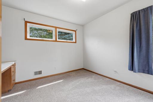 2889 Simpson Street, Saint Paul, MN 55113