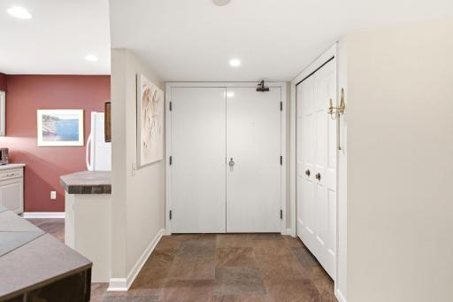 14319 Stewart Lane, 207, Minnetonka, MN 55345