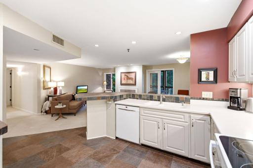 14319 Stewart Lane, 207, Minnetonka, MN 55345