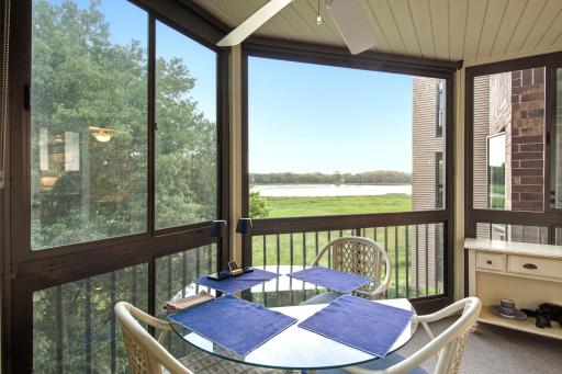 14319 Stewart Lane, 207, Minnetonka, MN 55345
