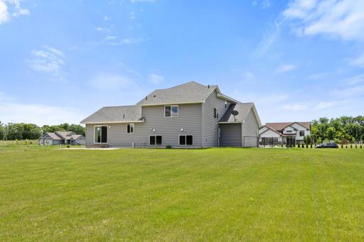 15304 290th Avenue NW, Zimmerman, MN 55398