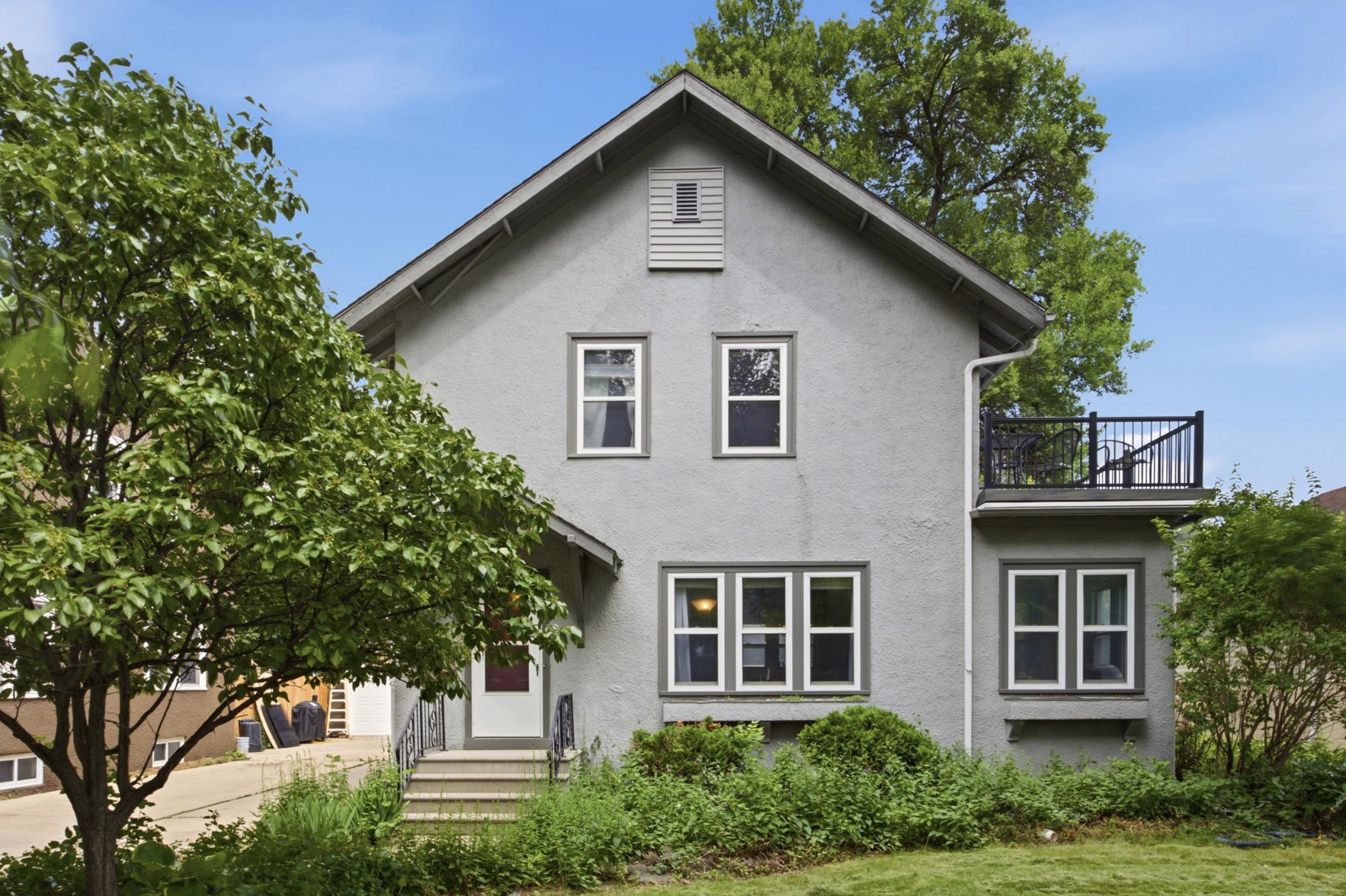 Ffront of Home