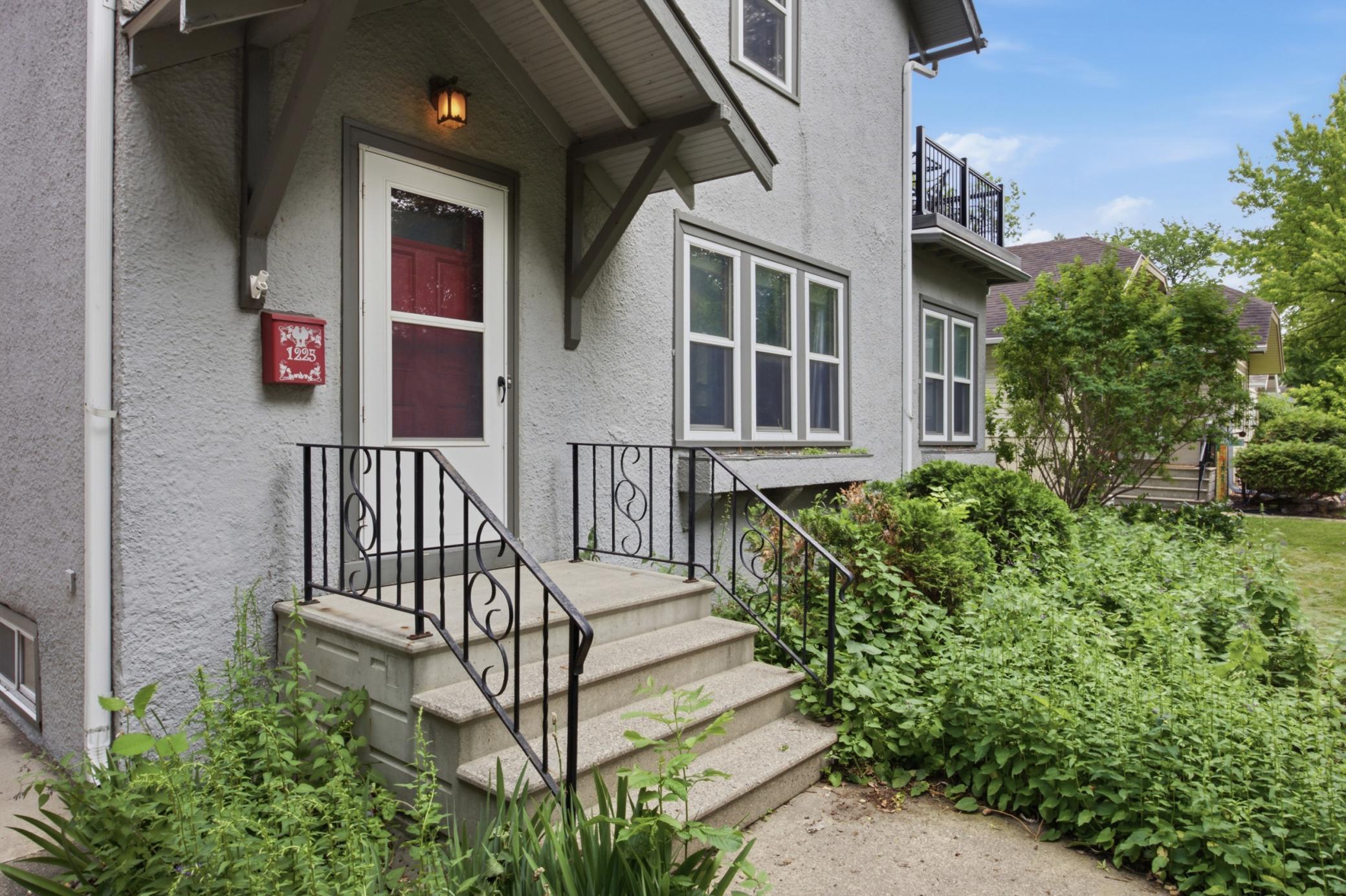 Front Entry Steps