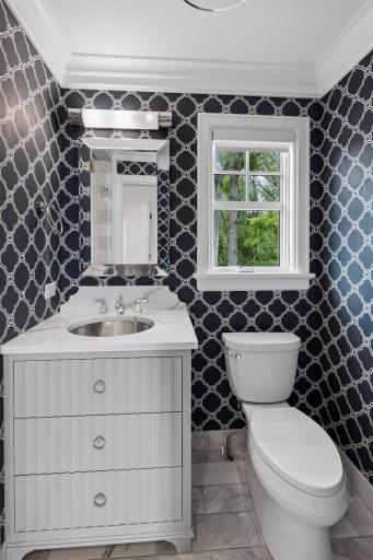 Main floor 3/4 bathroom
