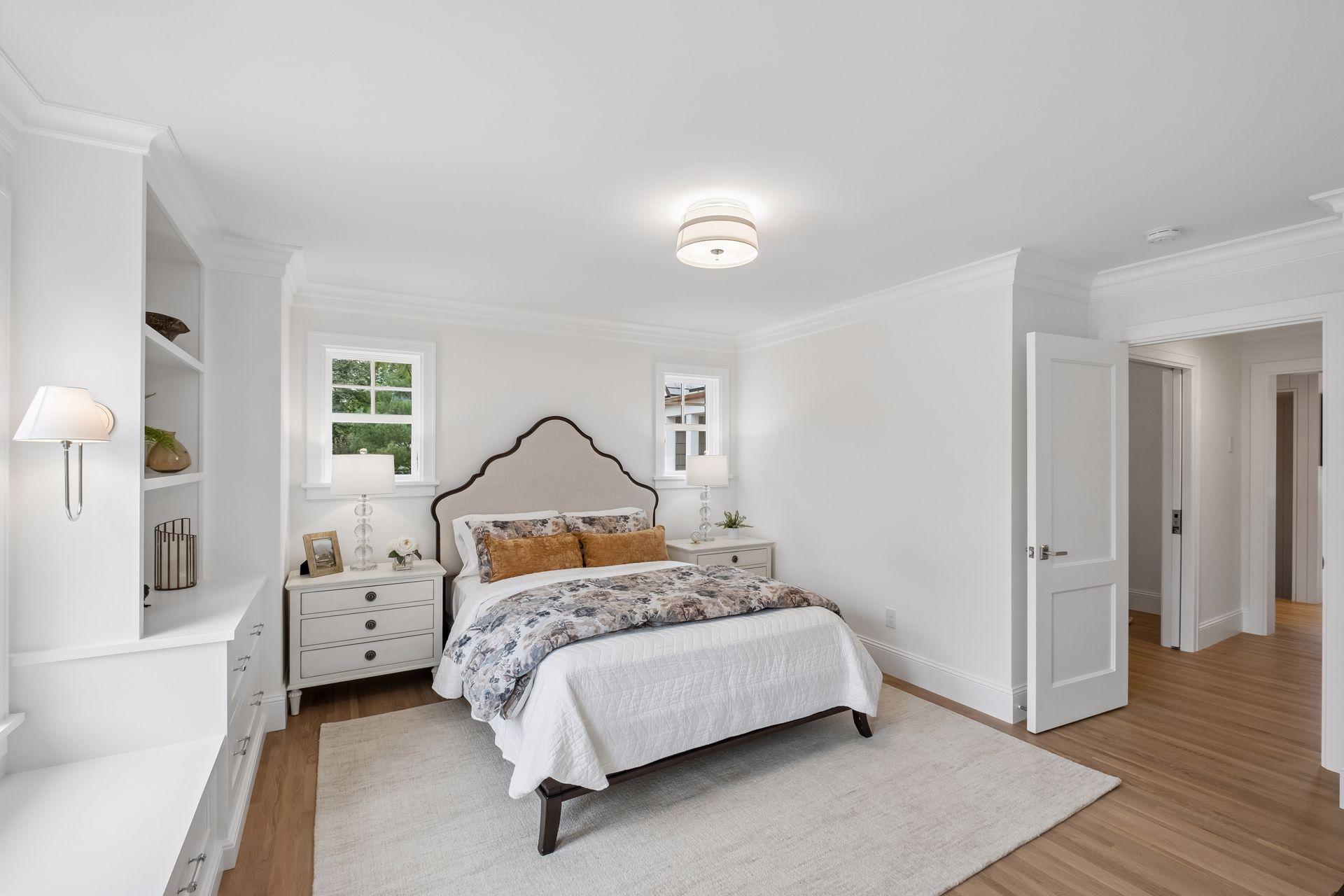 Second bedroom guest suite with 3/4 bathroom