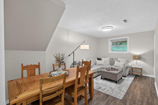 4345 Dakota Street SE, Prior Lake, MN 55372