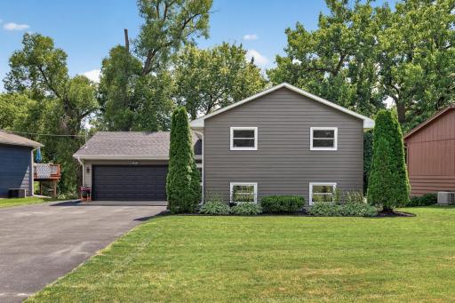 4345 Dakota Street SE, Prior Lake, MN 55372
