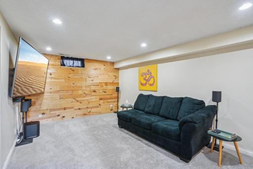 2704 Alabama Avenue S, Minneapolis, MN 55416