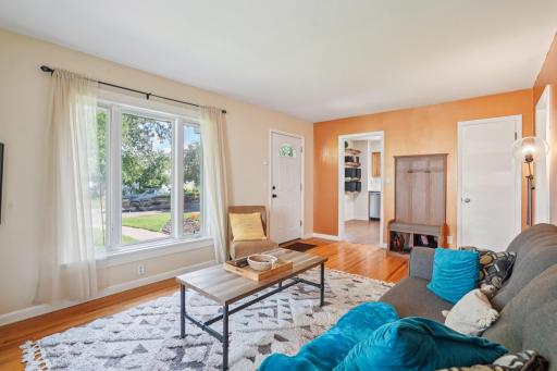 2704 Alabama Avenue S, Minneapolis, MN 55416