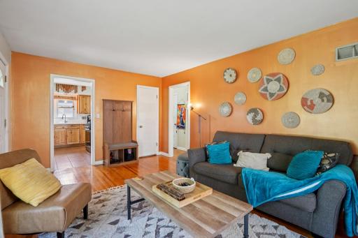 2704 Alabama Avenue S, Minneapolis, MN 55416