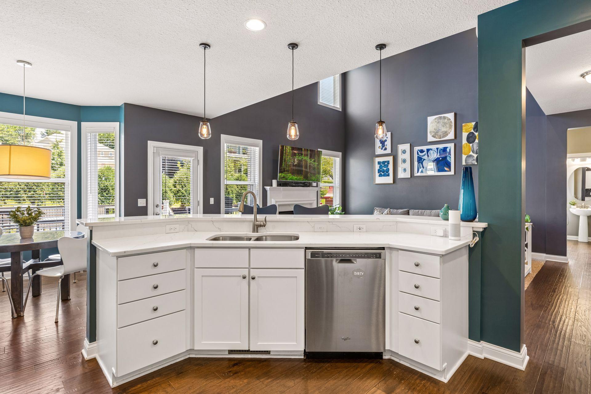 Kitchen Island with sink and dishwasher - 0016.jpg