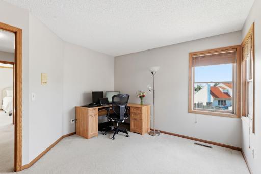 455 High Point Curve S, Maplewood, MN 55119