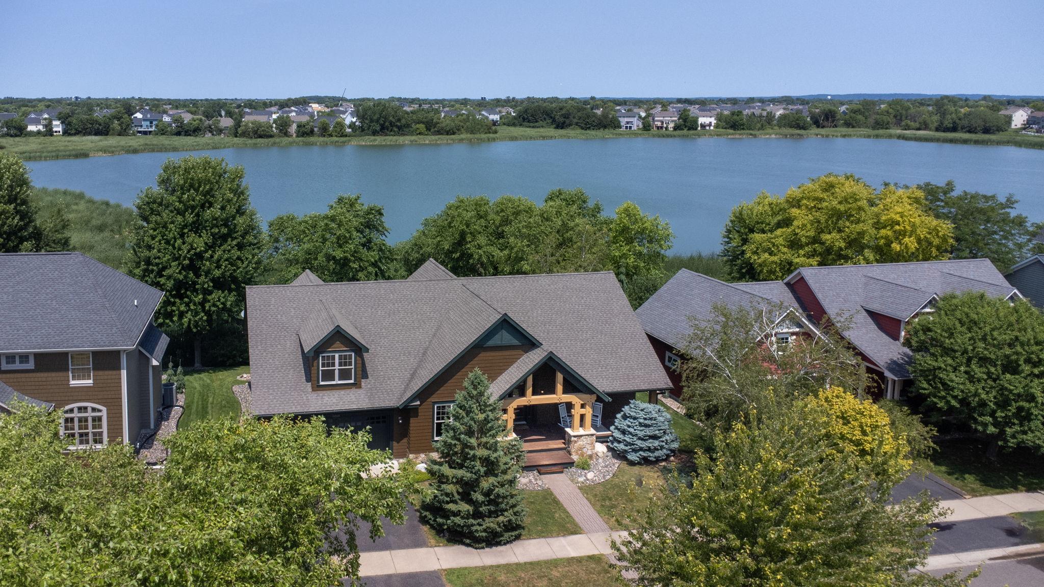 Welcome to Townelakes! We can't wait to see you here at 11673 E. Laketowne Drive.