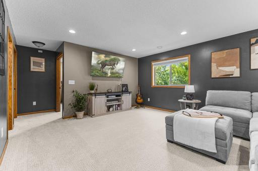 23414 Arrowhead Street NW, Saint Francis, MN 55070
