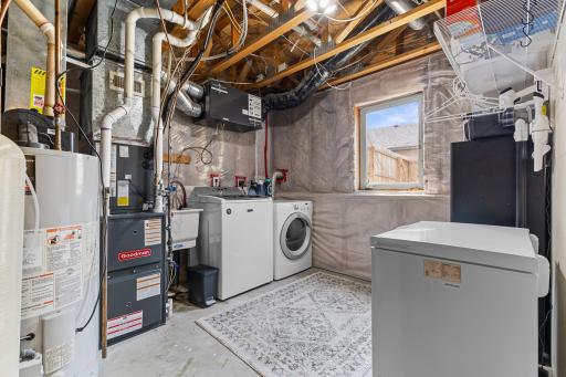 New Furnace & AC as well as upgraded Washer/Dryer