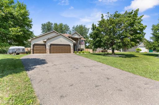 23414 Arrowhead Street NW, Saint Francis, MN 55070