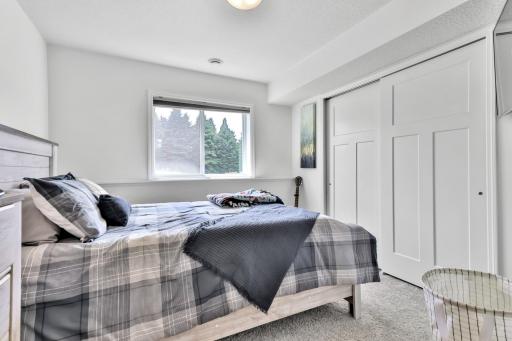 10813 Hinton Avenue S, Cottage Grove, MN 55016