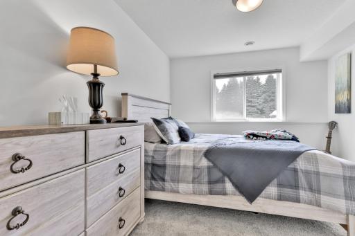 10813 Hinton Avenue S, Cottage Grove, MN 55016