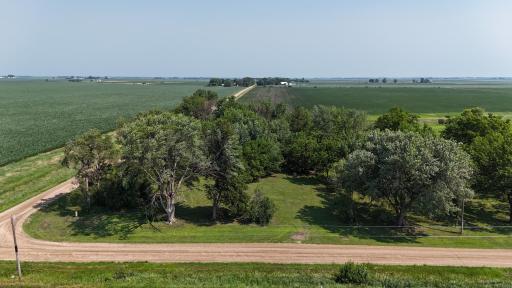 34038 190th Street, Worthington, MN 56187