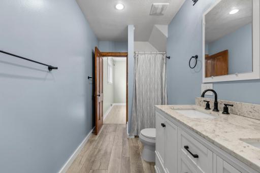 2749 210th Street, Luck, WI 54853