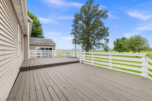 2749 210th Street, Luck, WI 54853