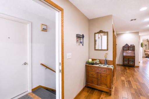 826 4th Avenue NE, Waseca, MN 56093