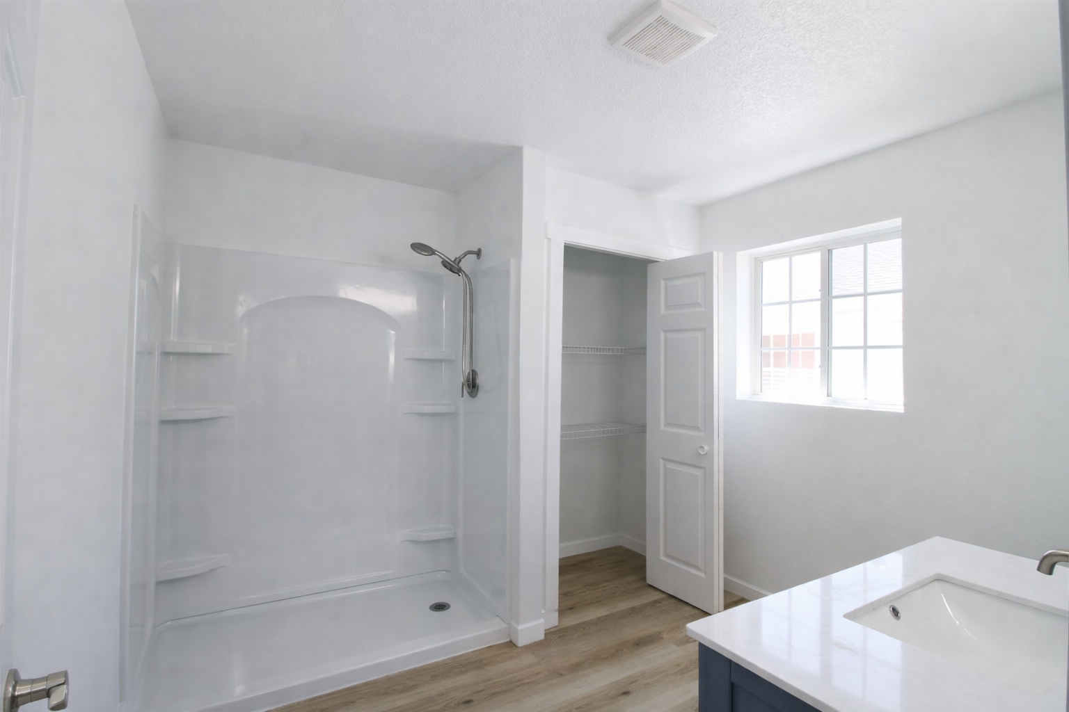 bathroom6.png