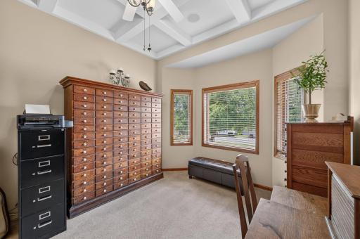 607 100th Court NE, Blaine, MN 55434