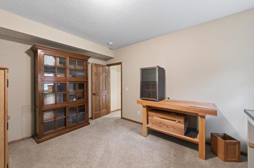 607 100th Court NE, Blaine, MN 55434