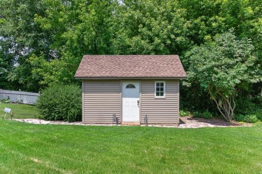 607 100th Court NE, Blaine, MN 55434