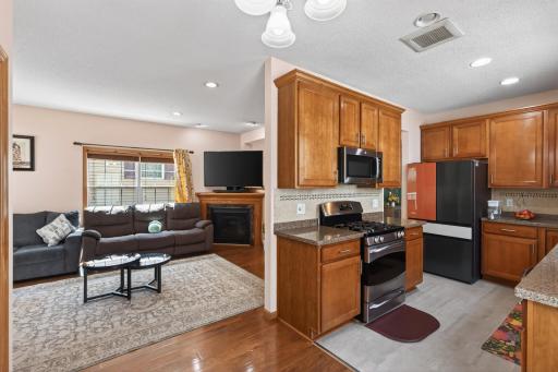 10013 Iris Lane, Eden Prairie, MN 55347