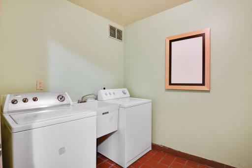4400 Upton Avenue S, 201, Minneapolis, MN 55410
