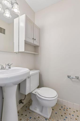 4400 Upton Avenue S, 201, Minneapolis, MN 55410