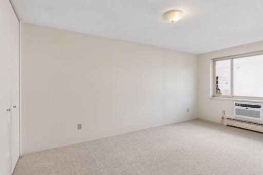 4400 Upton Avenue S, 201, Minneapolis, MN 55410