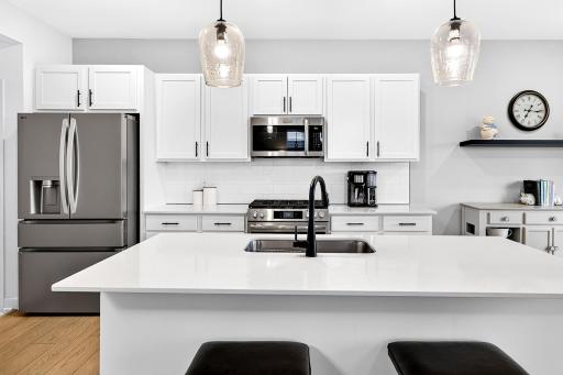 131 Huntington Drive, Waconia, MN 55387