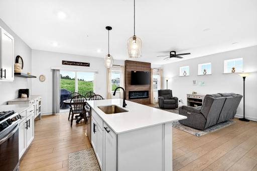 131 Huntington Drive, Waconia, MN 55387