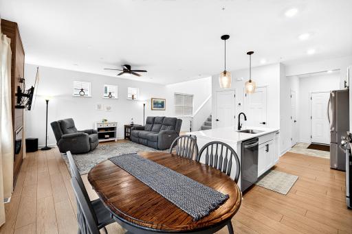 131 Huntington Drive, Waconia, MN 55387