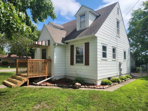 1210 10th Street NW, Austin, MN 55912
