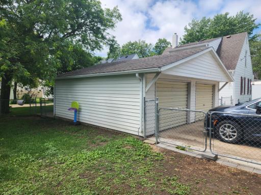1210 10th Street NW, Austin, MN 55912