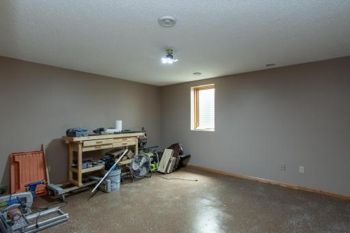 15415 Goshawk Street, Tamarack, MN 55787