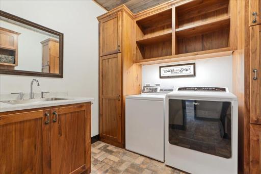 1649 Gull Lane SW, Nisswa, MN 56468