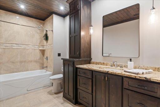 1649 Gull Lane SW, Nisswa, MN 56468